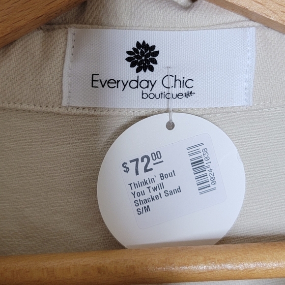 NWT Everyday Chic Boutique | Twill Shacket in Cream Sand NWT Size S/M - Picture 3 of 6